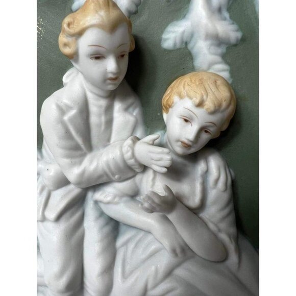 UCAGCO Ceramic Rococo Plates Set of 2 - Picture 4 of 9